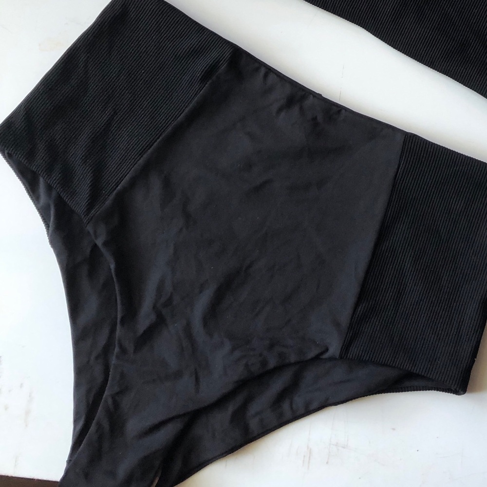 COPY - Lspace Ribbed hi waisted bikini bottoms .
